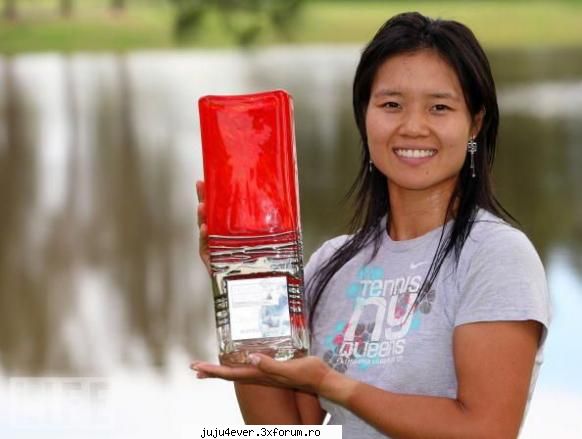 NA LI - nascuta pe 26 Februarie 1982 la Hubei, China - WTA